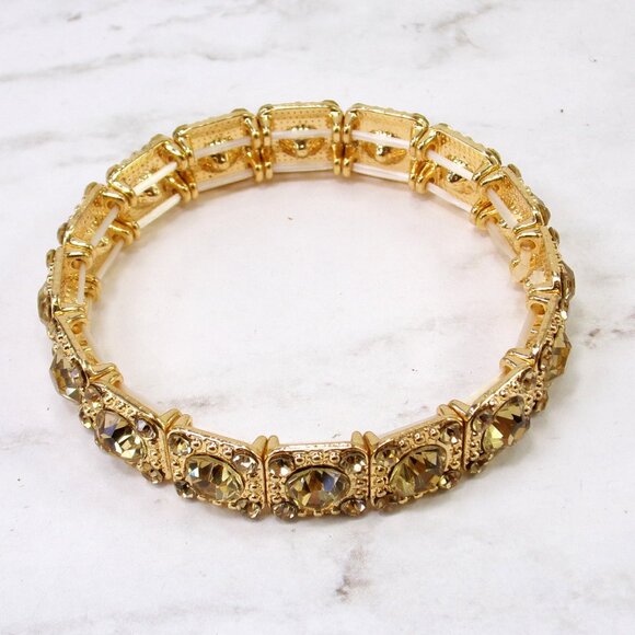 Crystal stretch bracelet with golden topaz crystals and textured bead trim - Picture 2 of 7